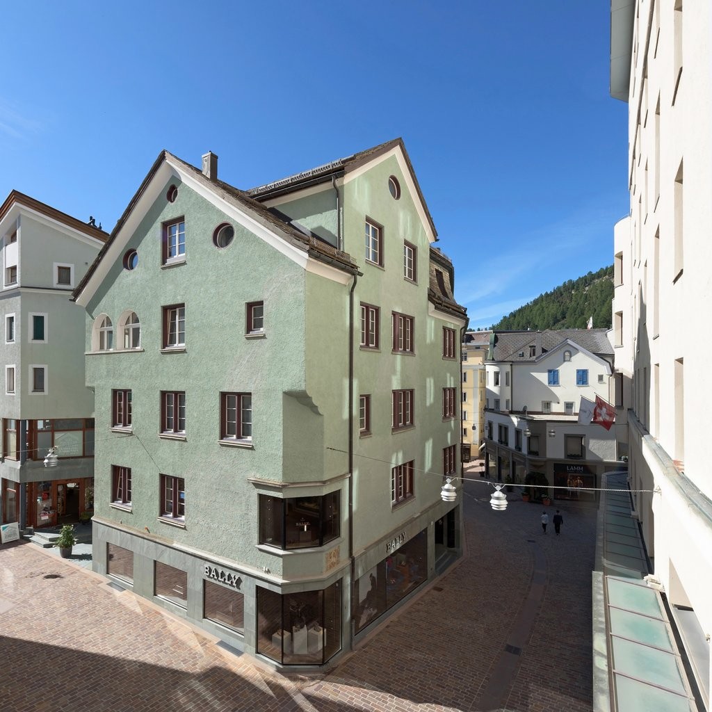 73m² office