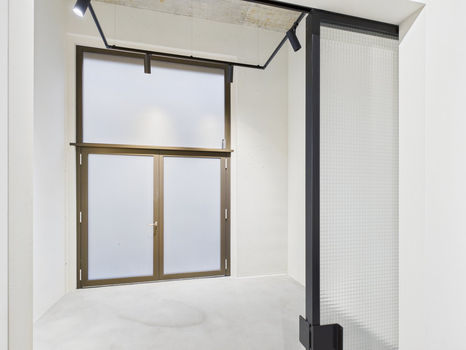 182m² shop, photo 6 of 10
