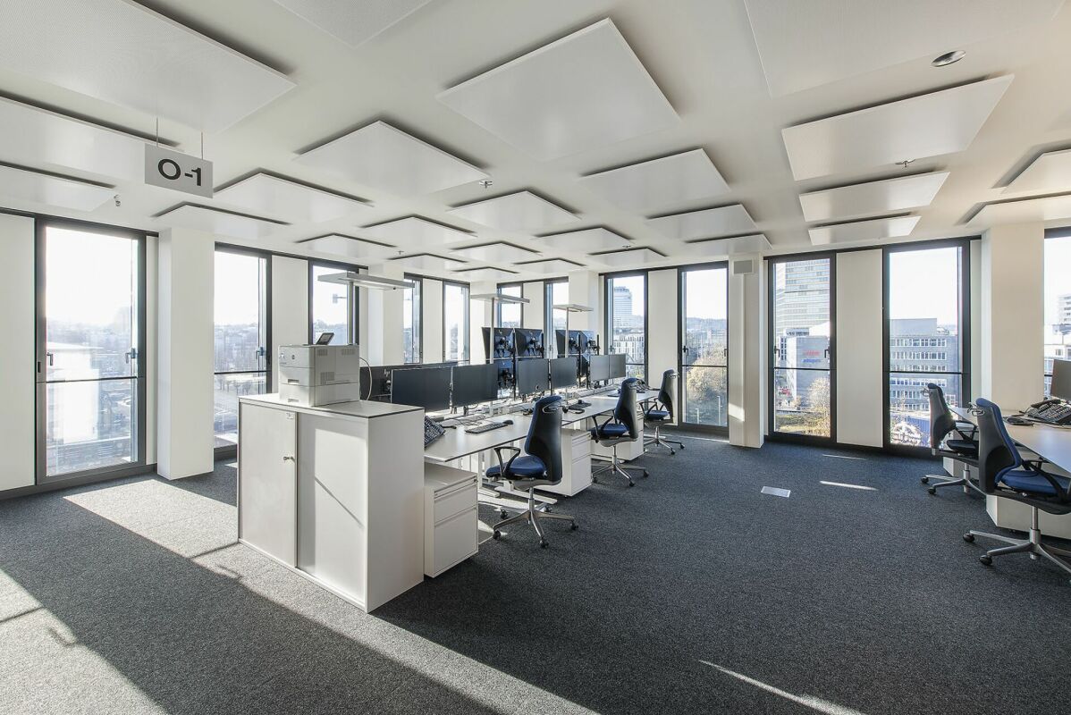 1986m² office, photo 3 of 9