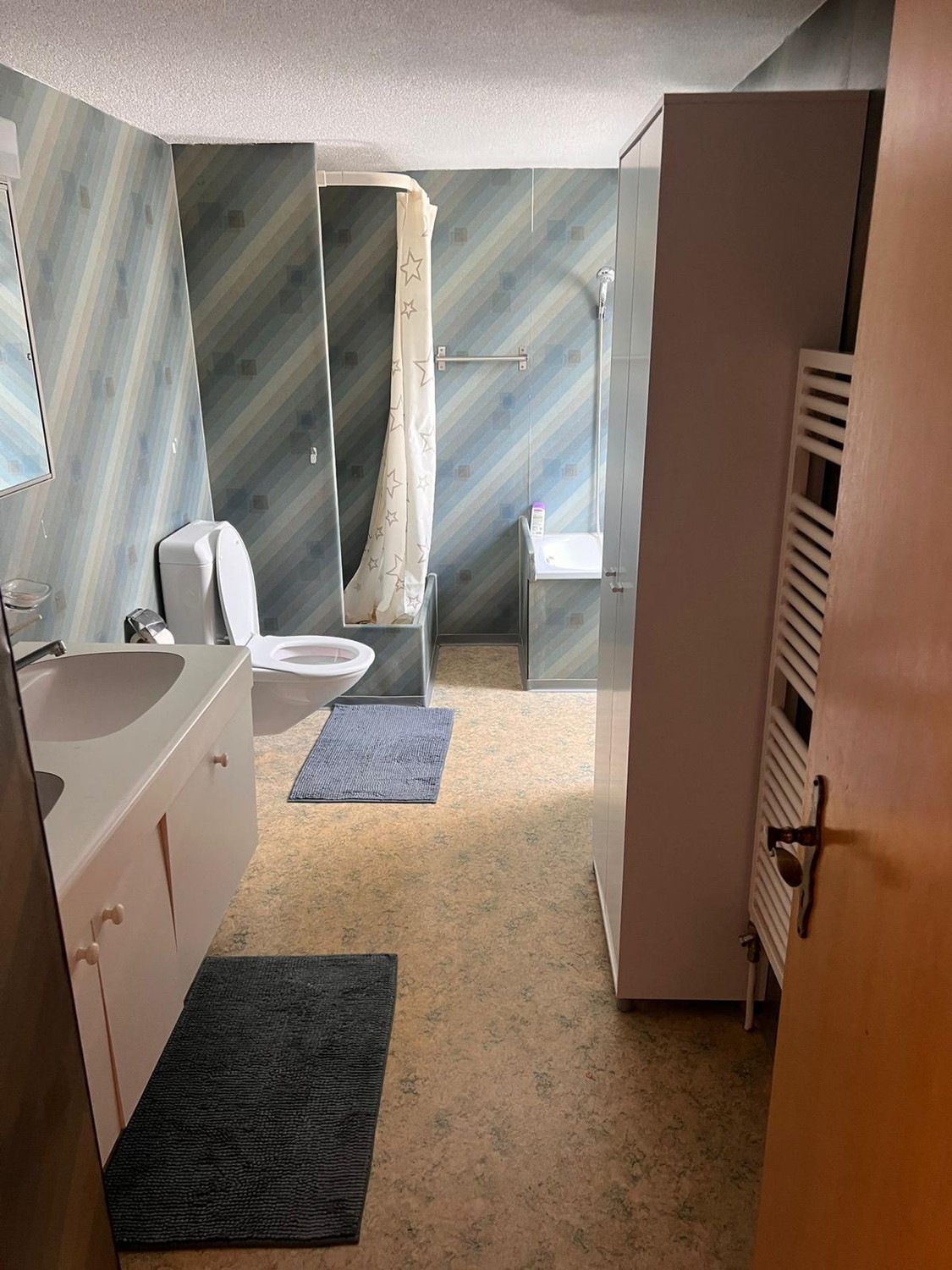 5 ¾ rooms apartment
