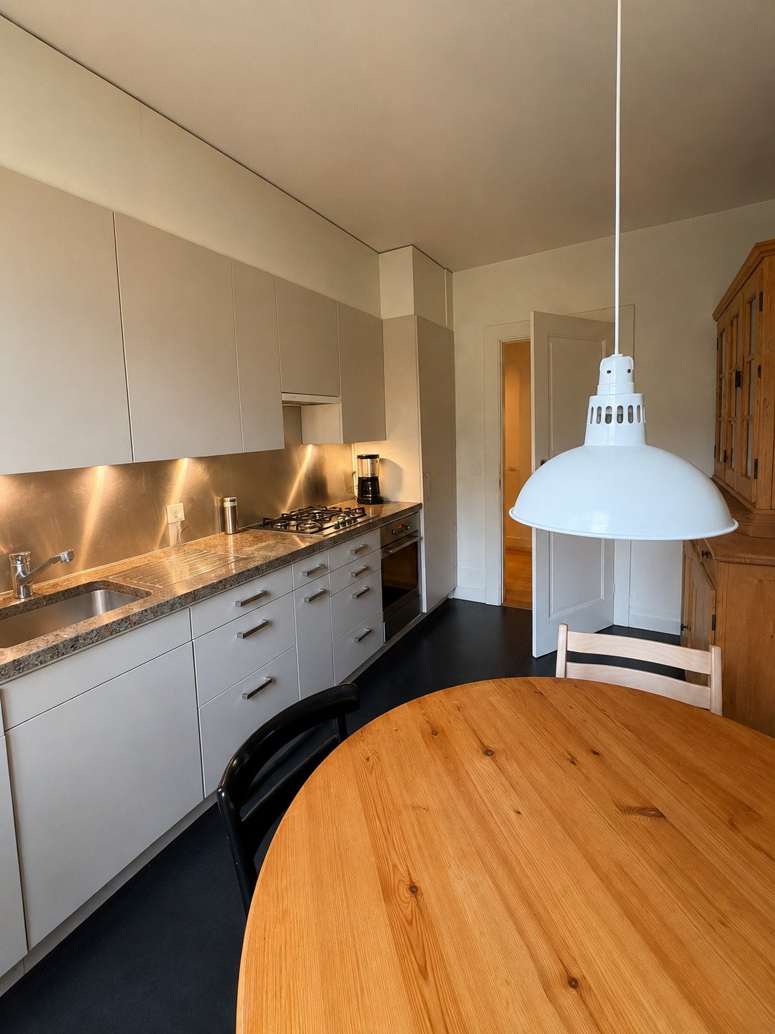 5 ½ rooms furnished flat, photo 3 of 10