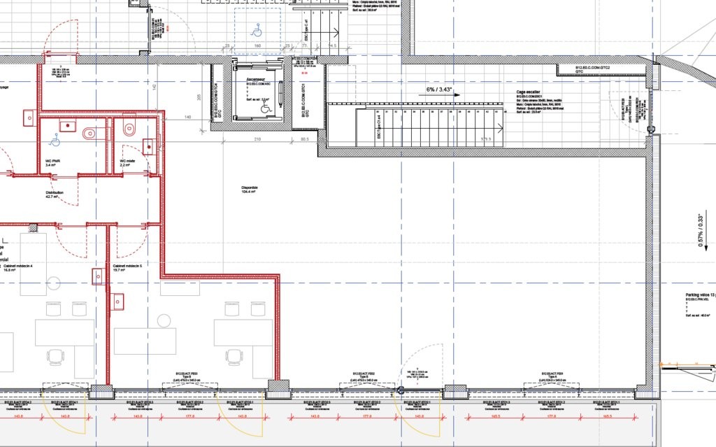 140m² shop