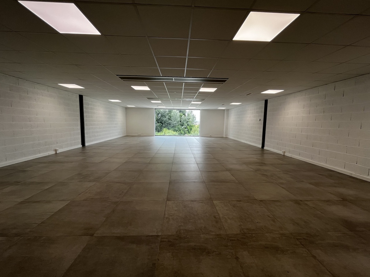 160m² Büro