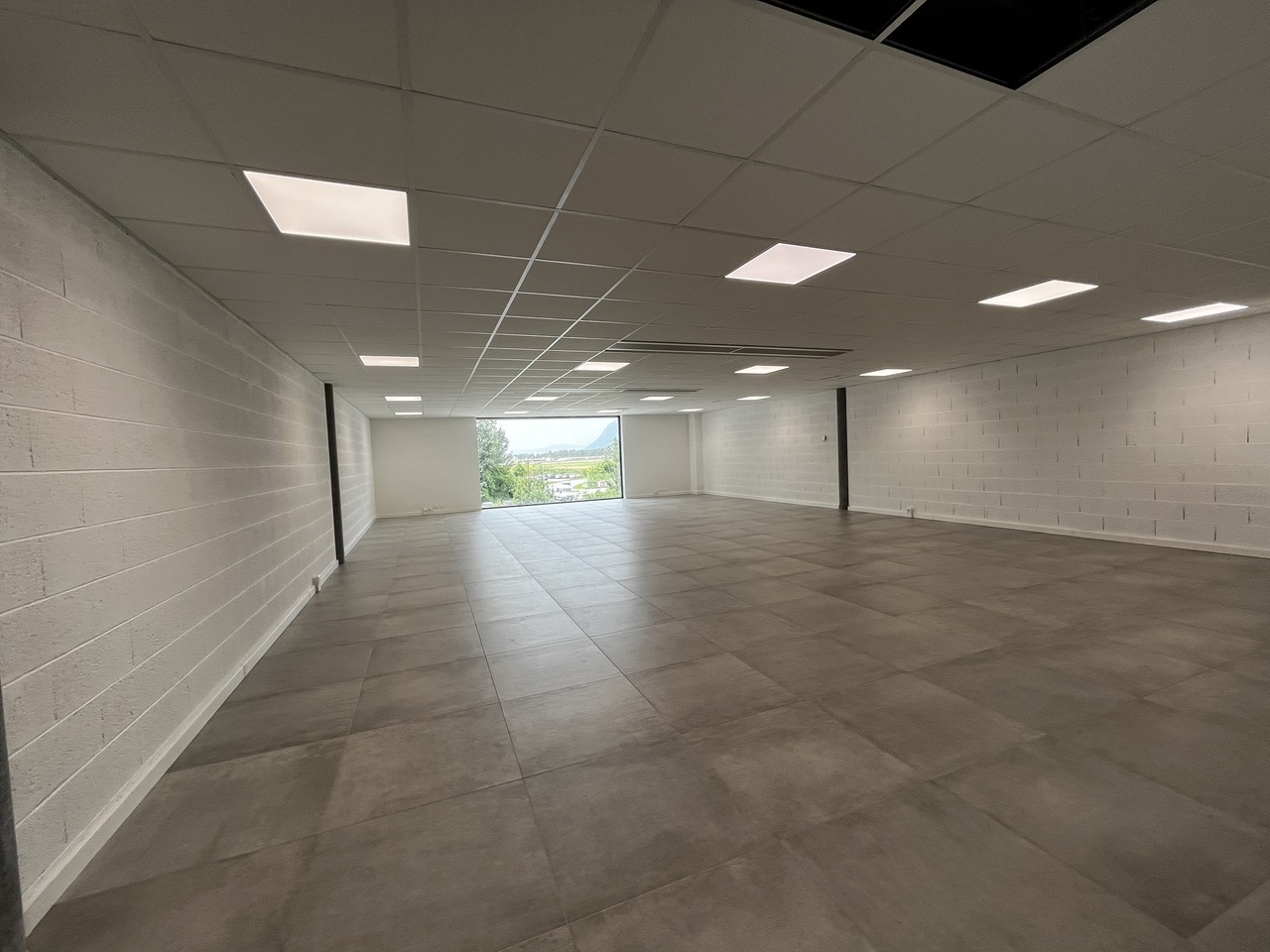 160m² Büro