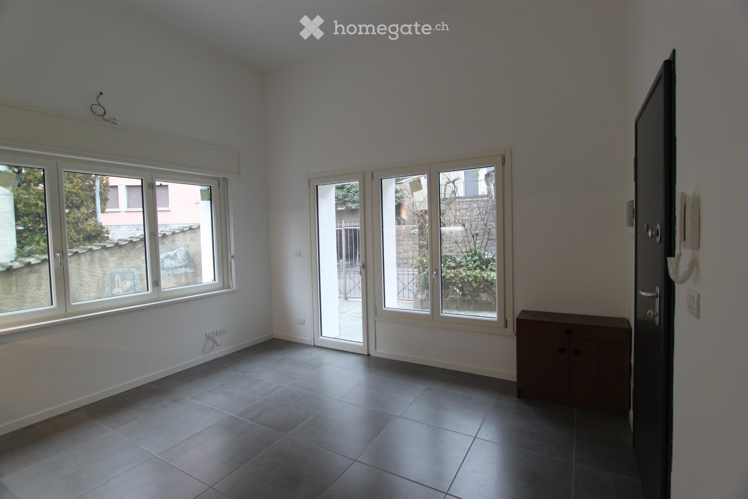 2 rooms apartment, photo 1 of 5