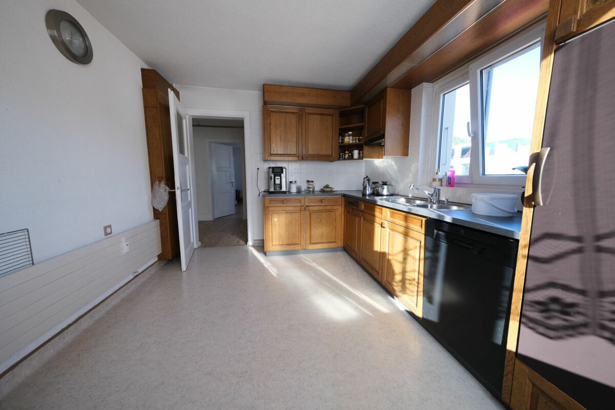 5 rooms apartment, photo 6 of 10