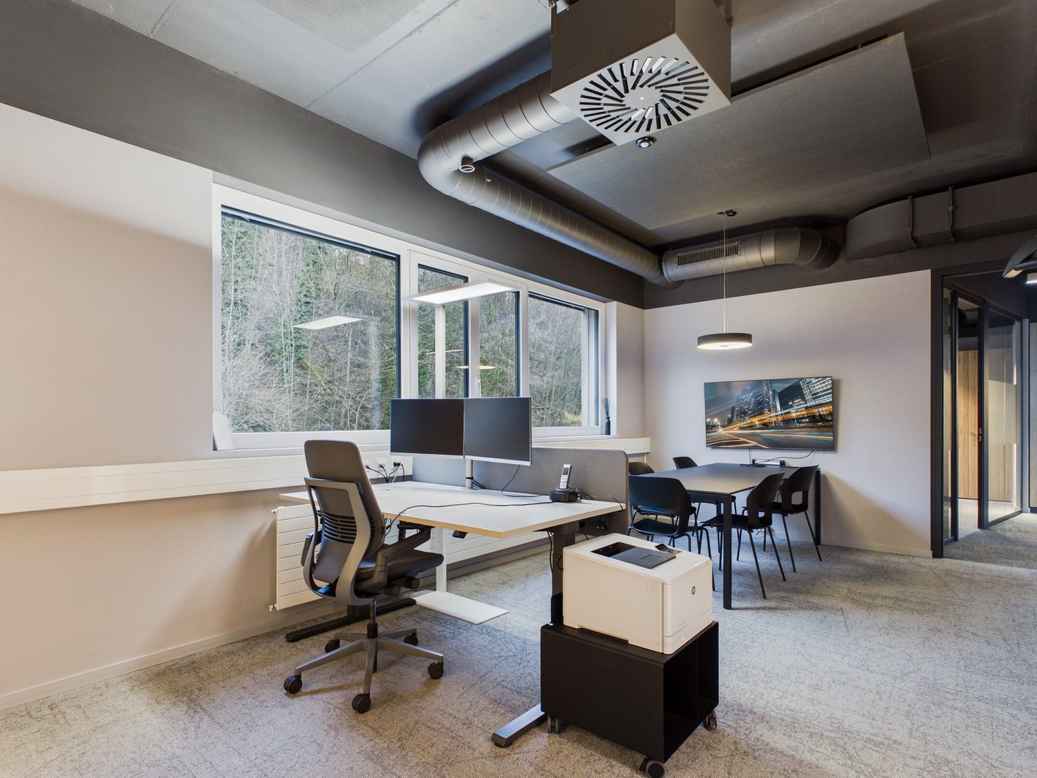 435m² office, photo 6 of 10