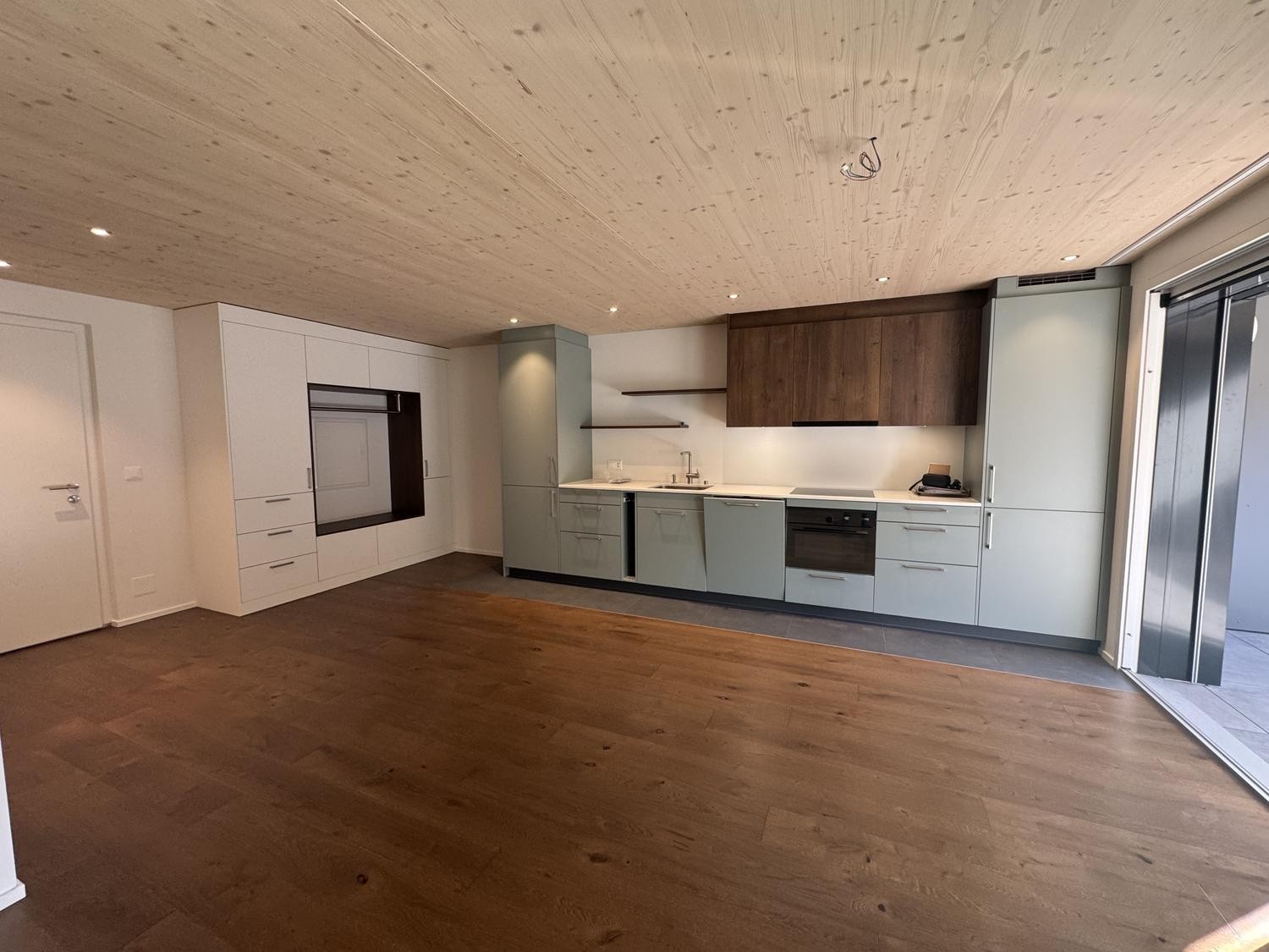 Studio di 2 ½ locali