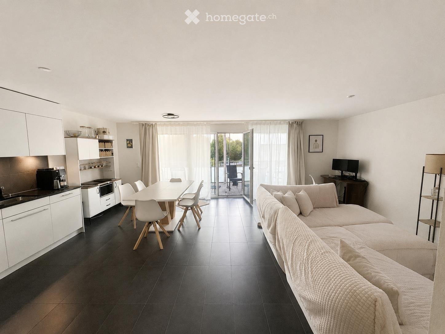 2 rooms apartment, photo 1 of 5