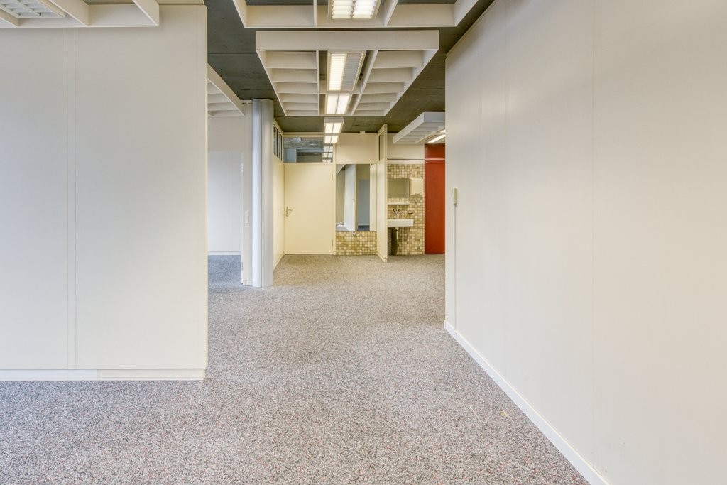 80m² commercial, photo 4 of 8