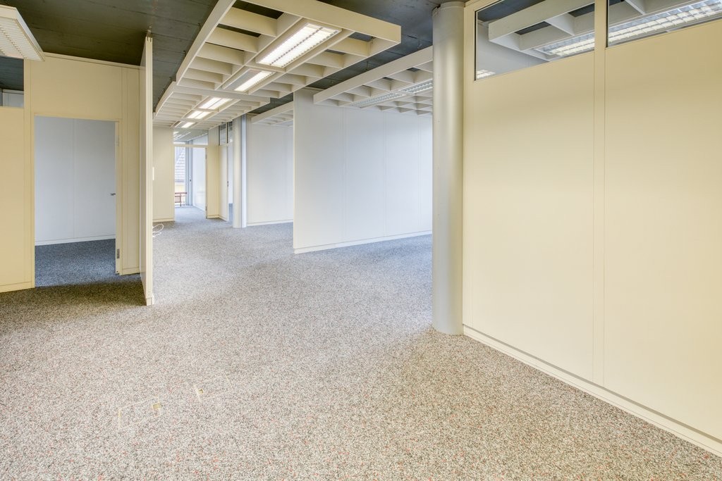 80m² commercial, photo 3 of 8