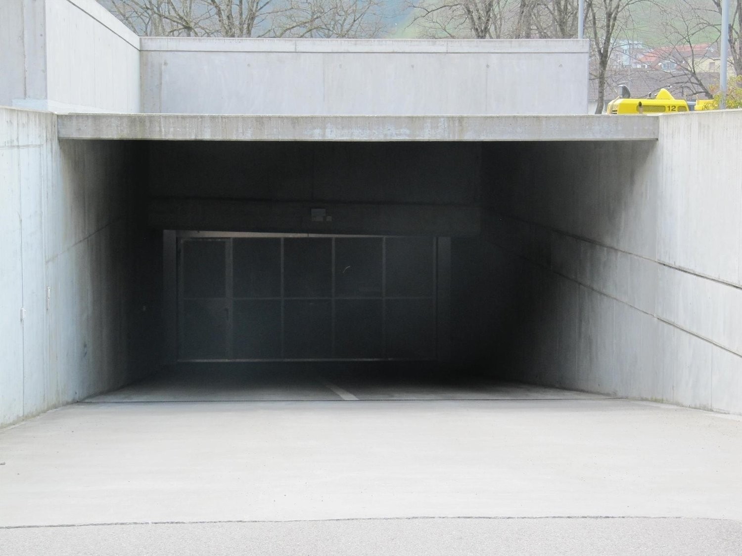 Underground slot, photo 7 of 7
