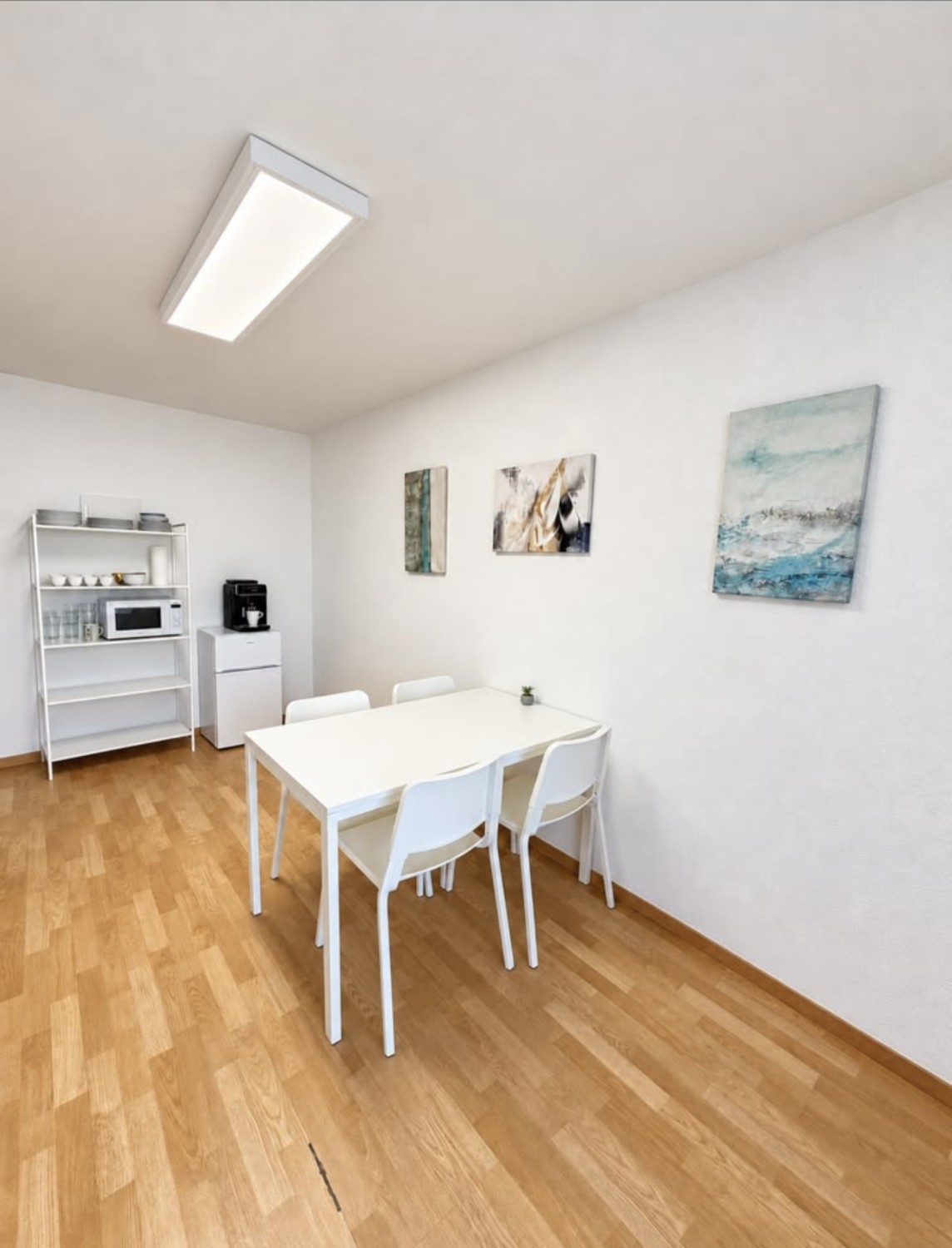 190m² commercial