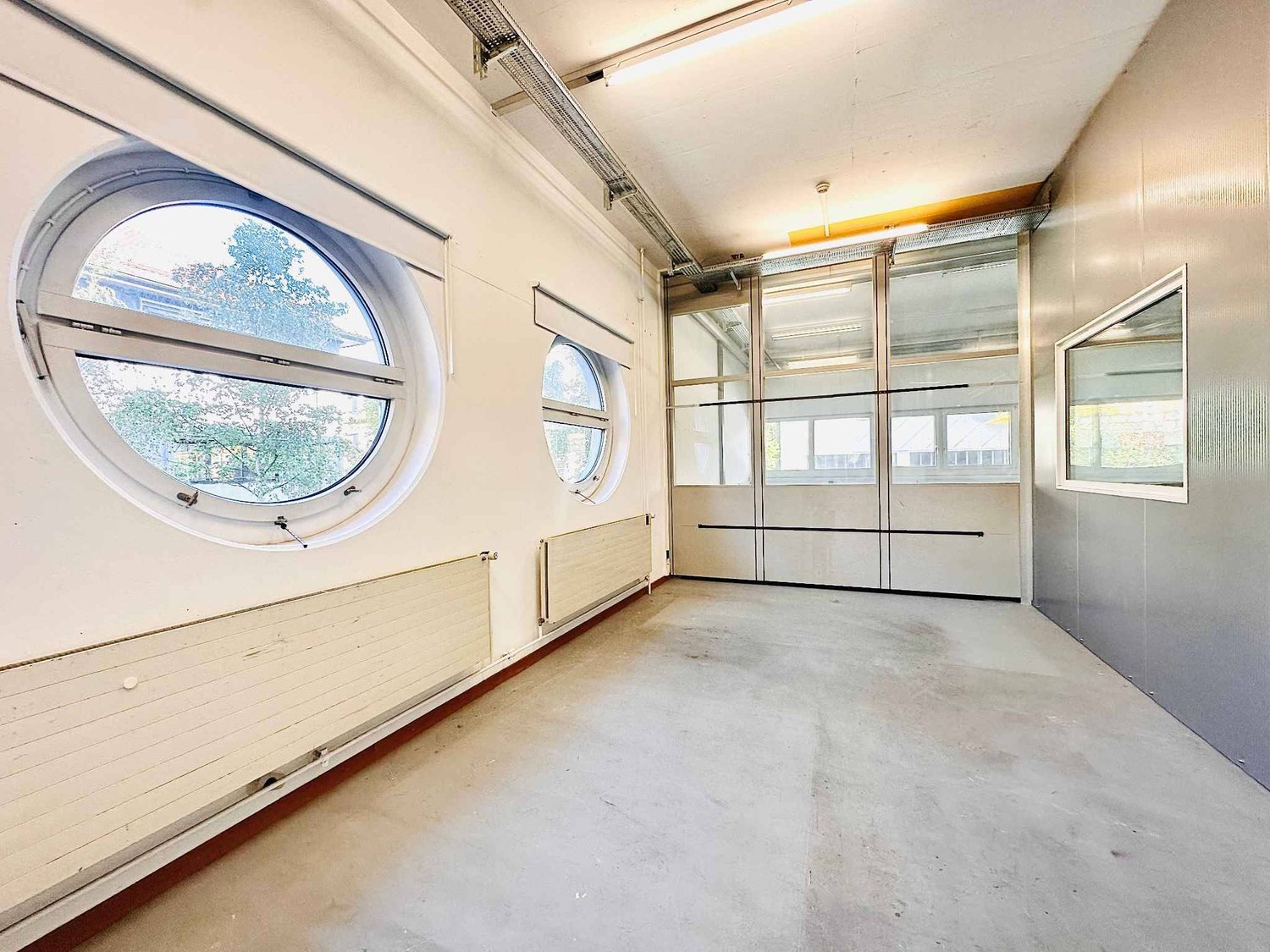 431m² commercial, photo 4 of 8