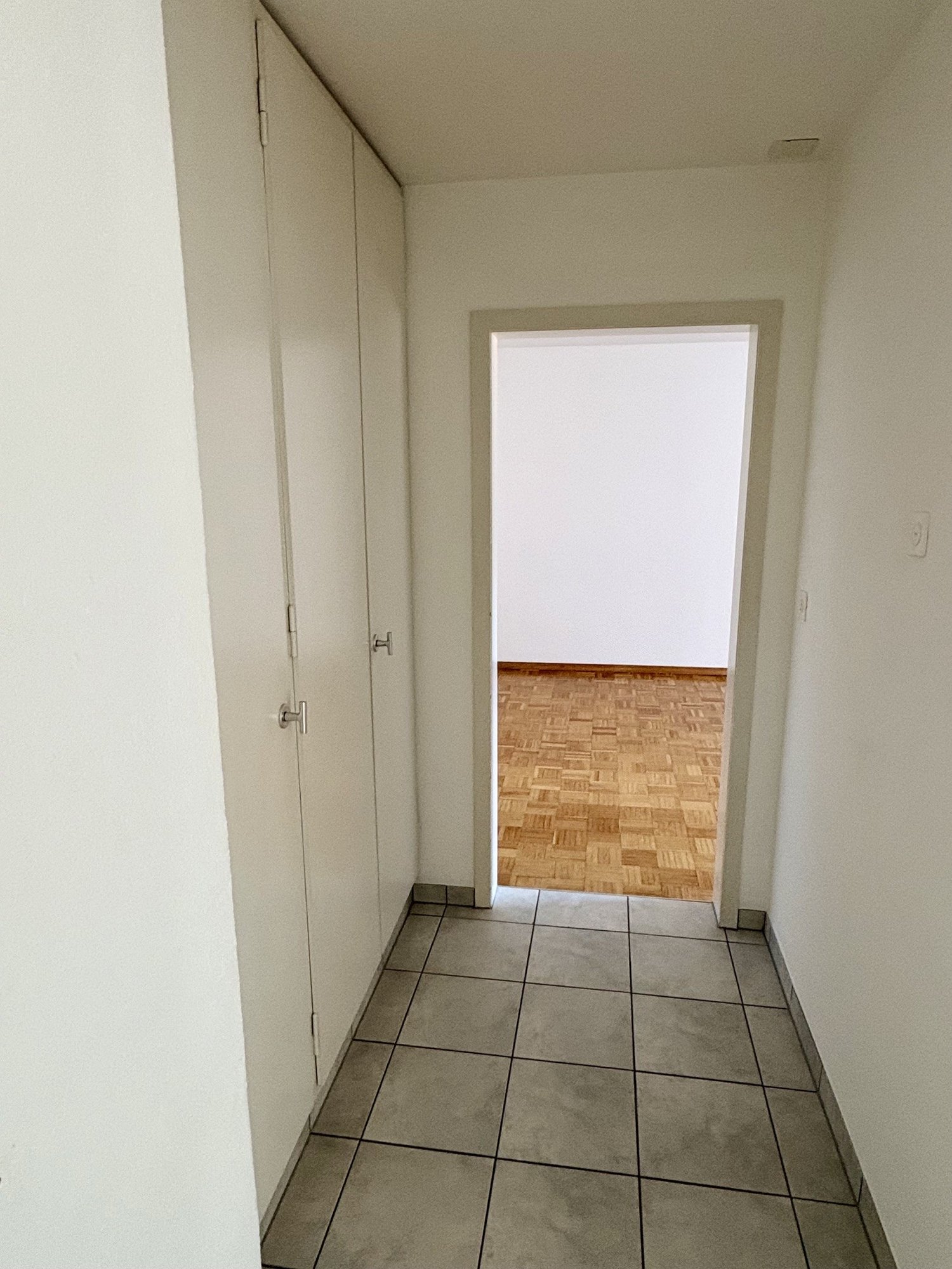 2 rooms apartment, photo 6 of 8