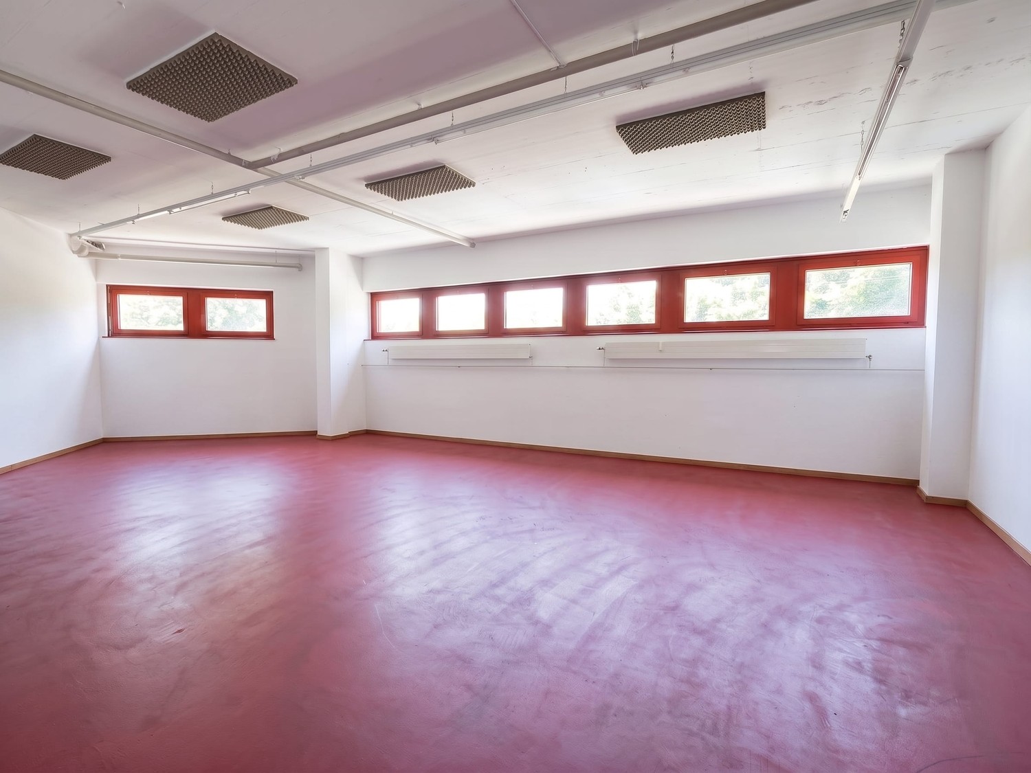 374m² commercial, photo 5 of 7
