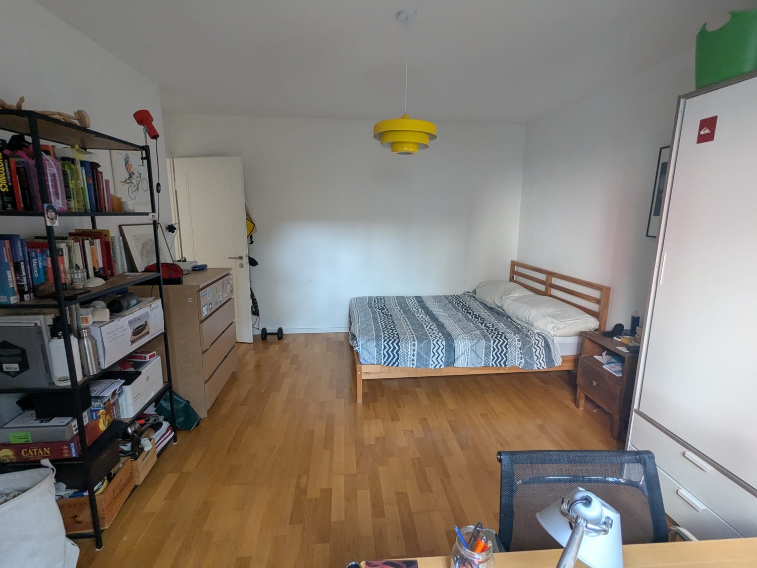 Camera in un appartamento condiviso, foto 1 di 6