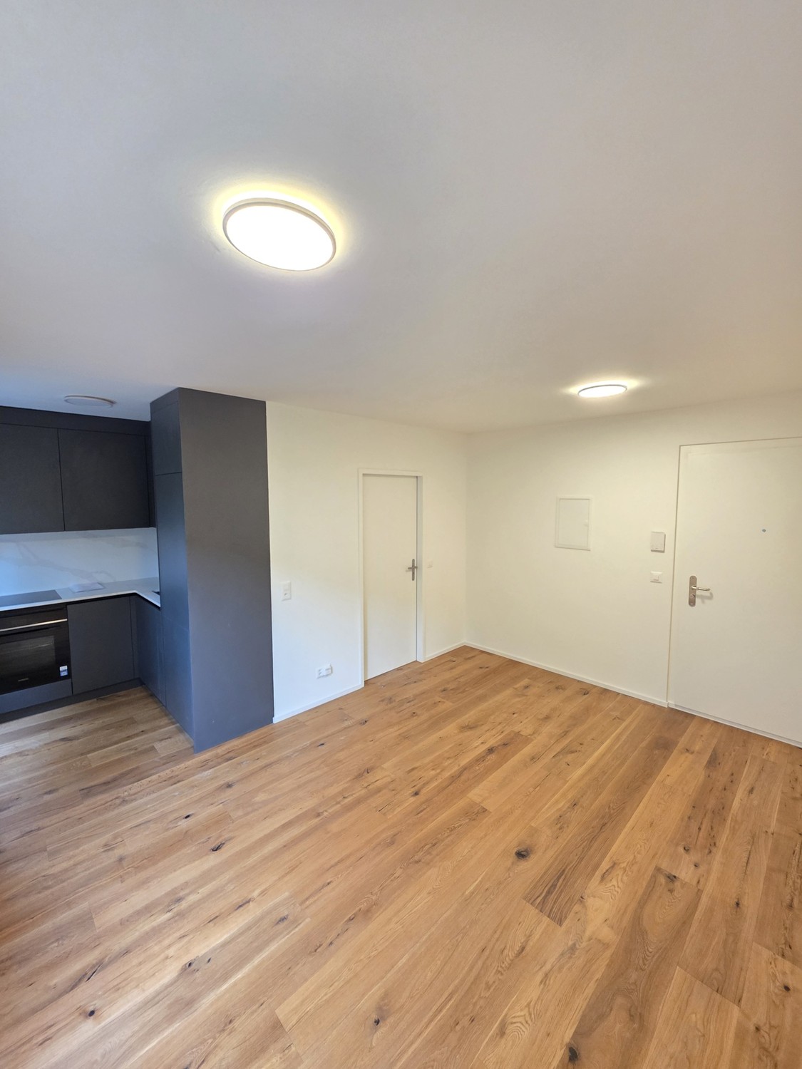 1 room apartment, photo 1 of 9