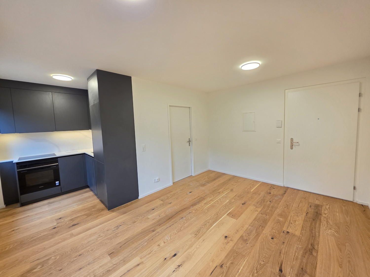 1 room apartment, photo 2 of 9