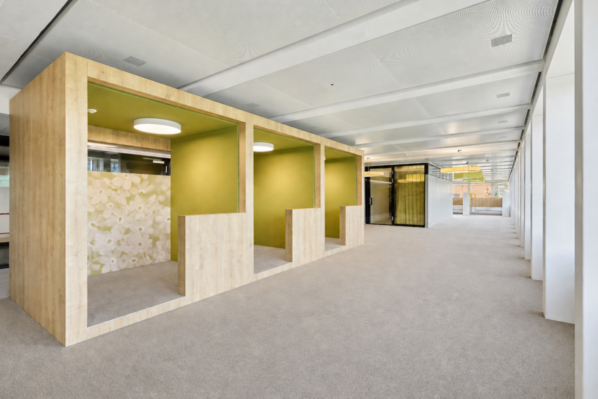 954m² office, photo 7 of 10