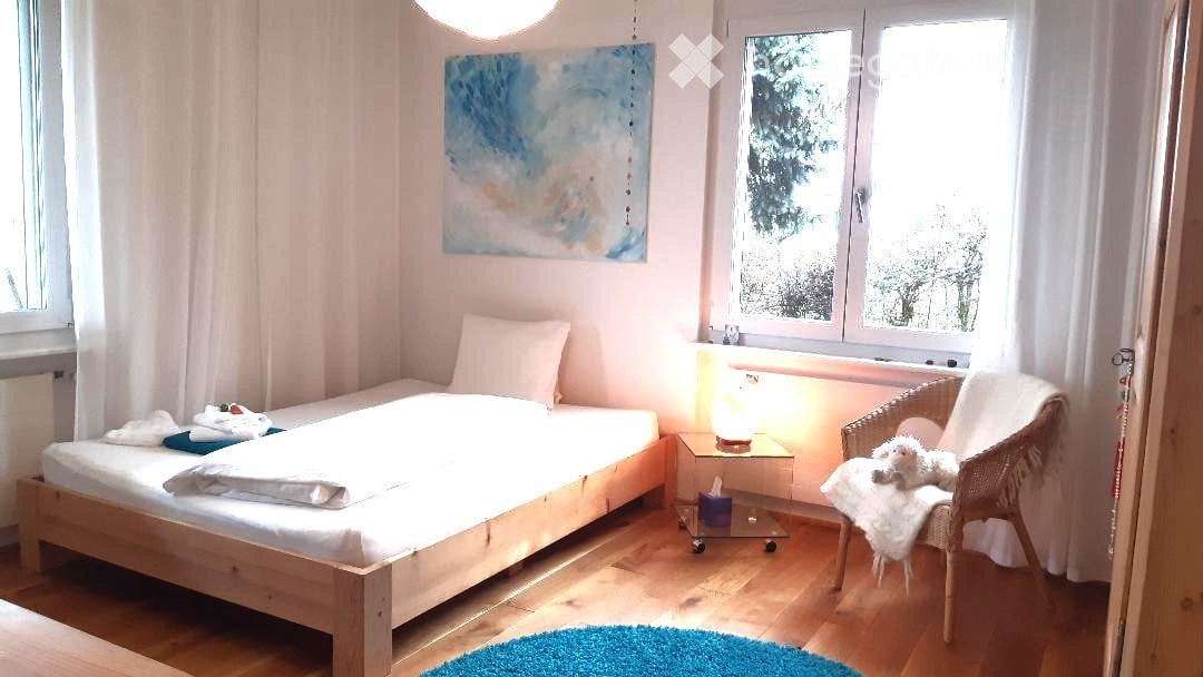 1 room single room