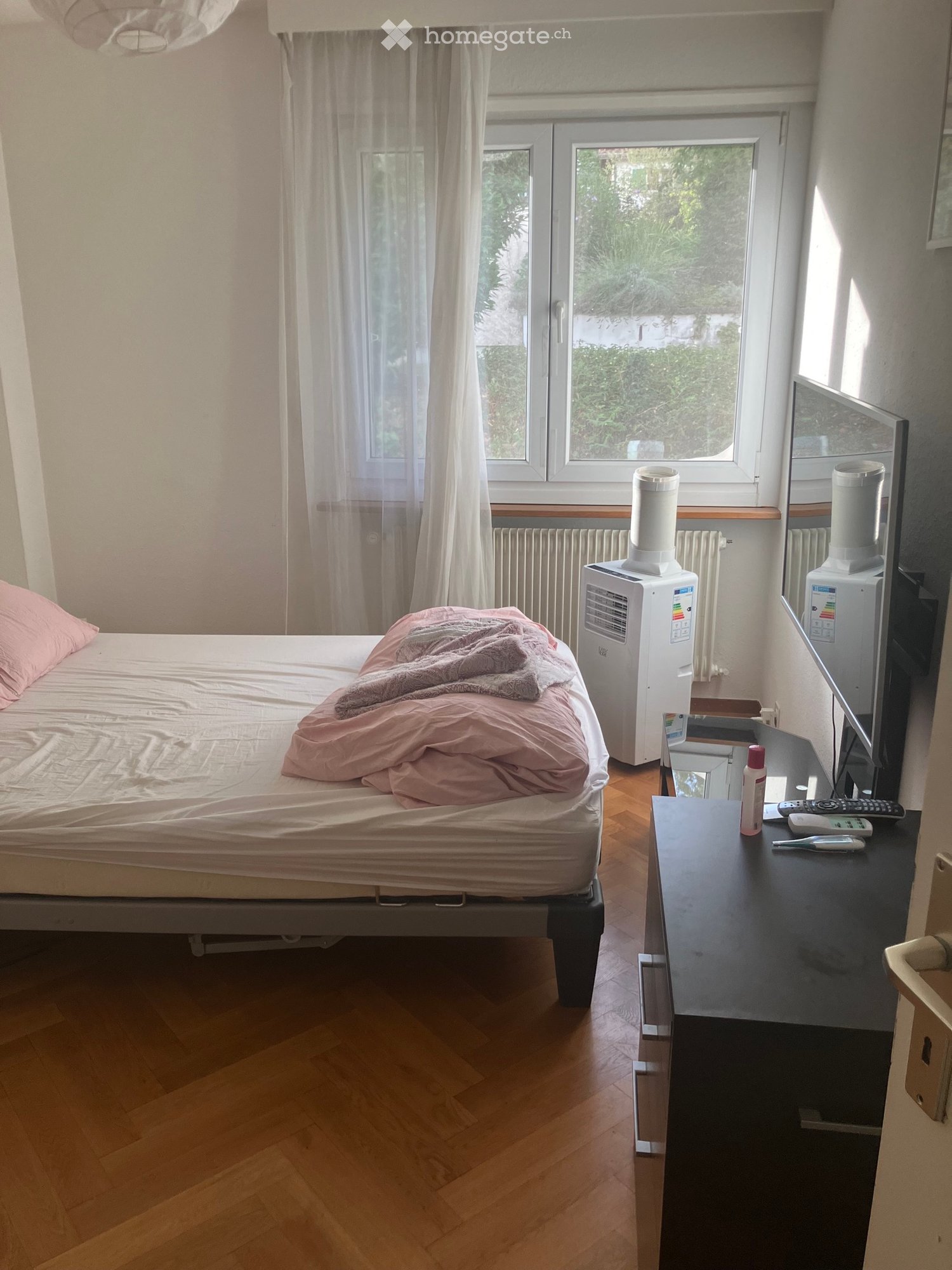 1 room single room