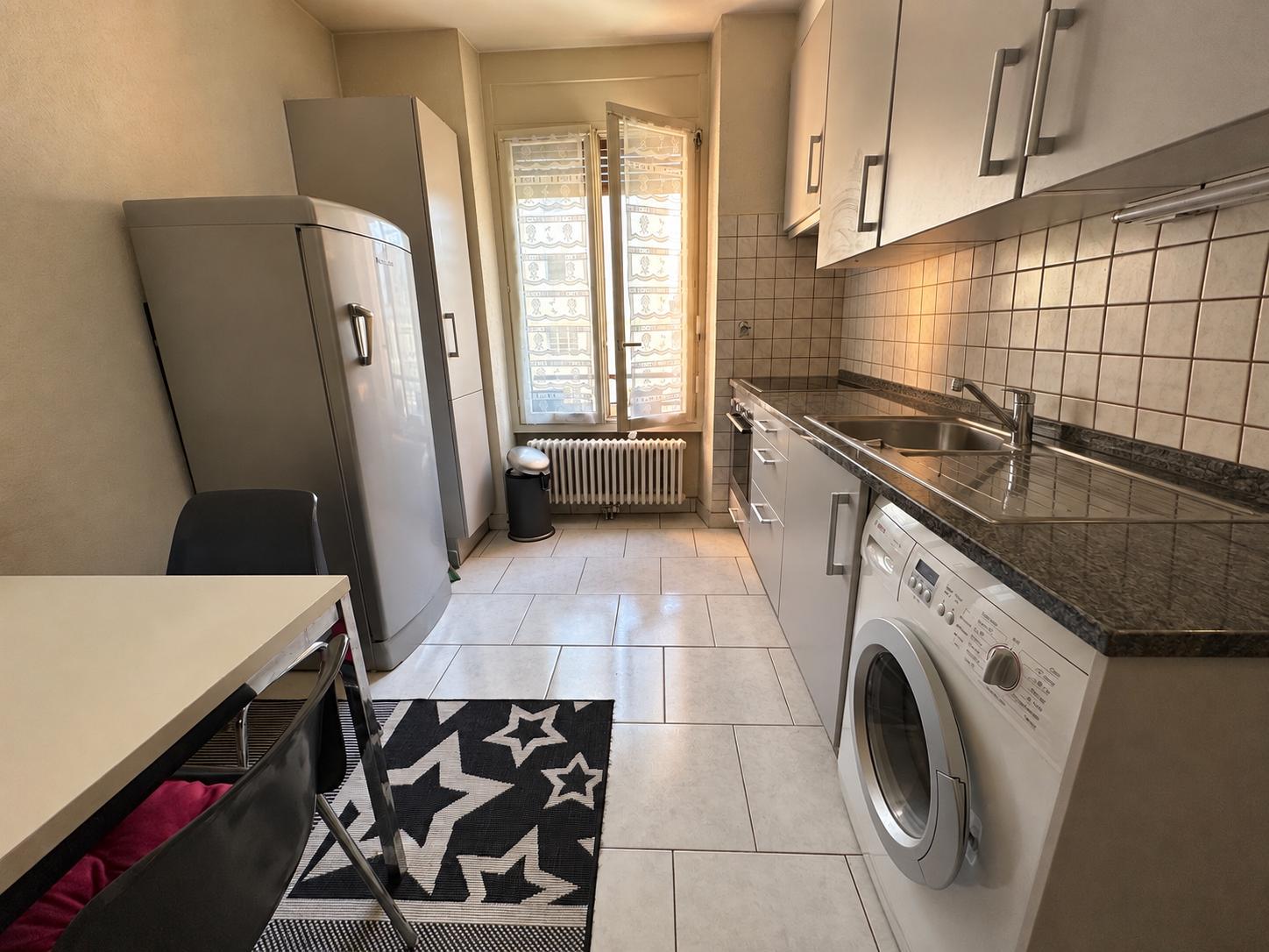 2 ½ Zimmer möblierte Wohnung