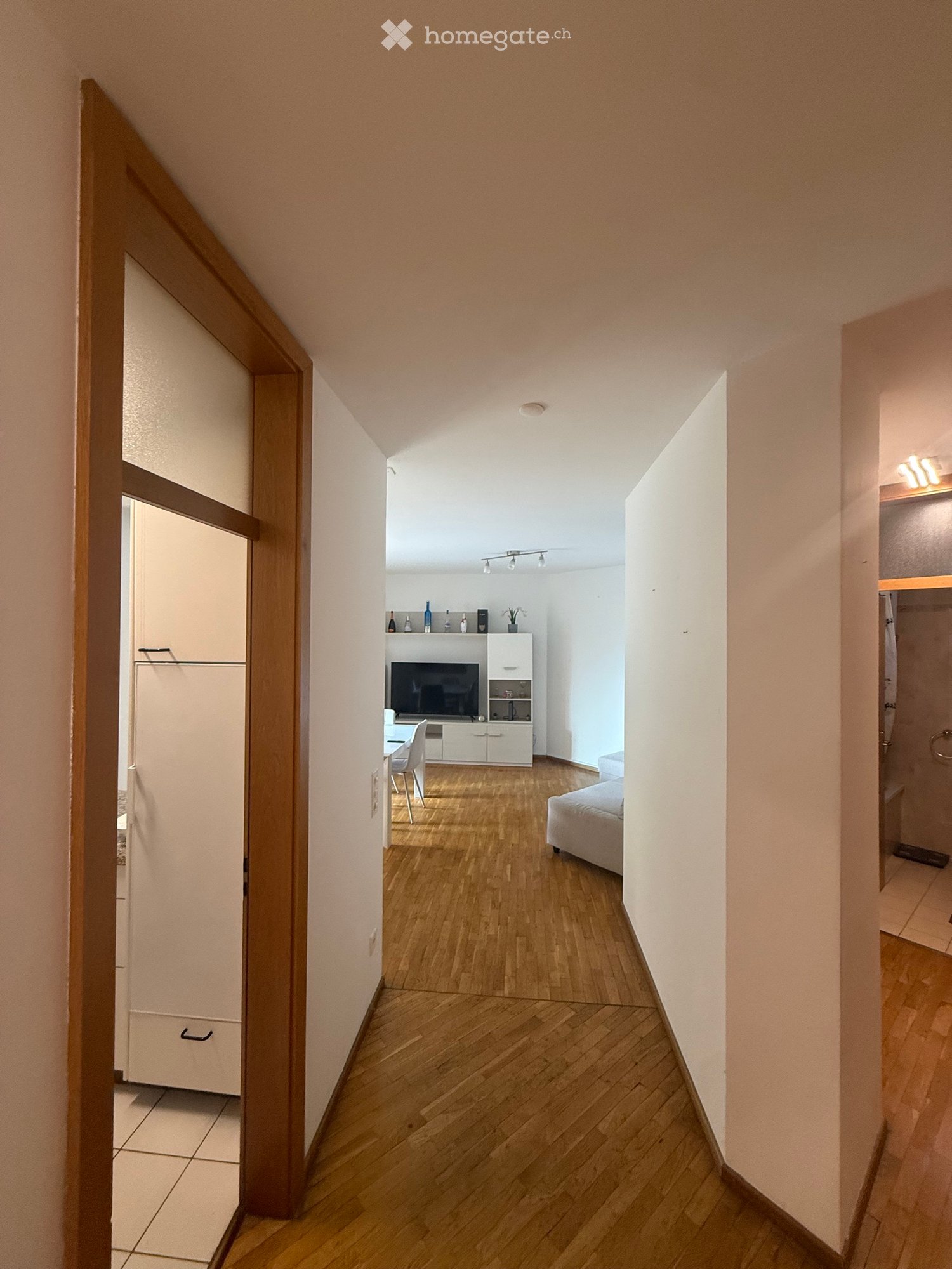 3 rooms apartment, photo 2 of 5