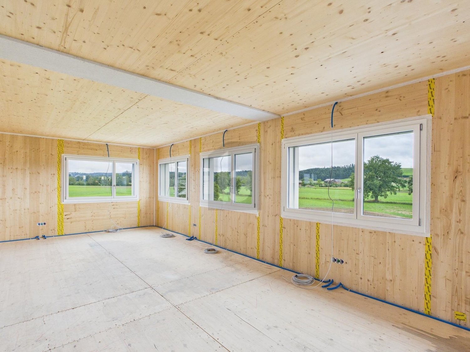 130m² office, photo 2 of 4