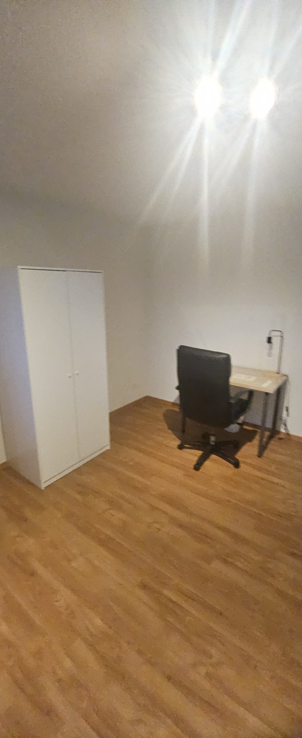 Camera in appartamento condiviso