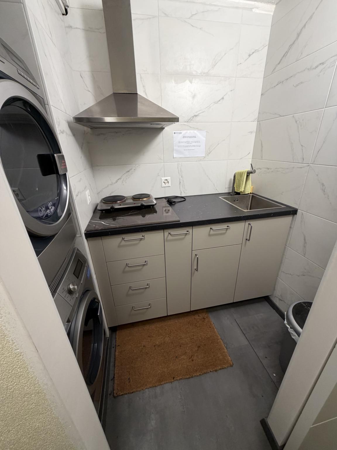 2 Zimmer Einzelzimmer