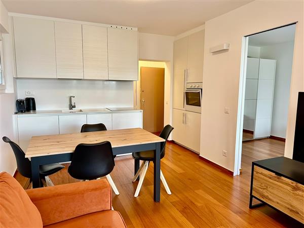 2 ½ rooms furnished flat