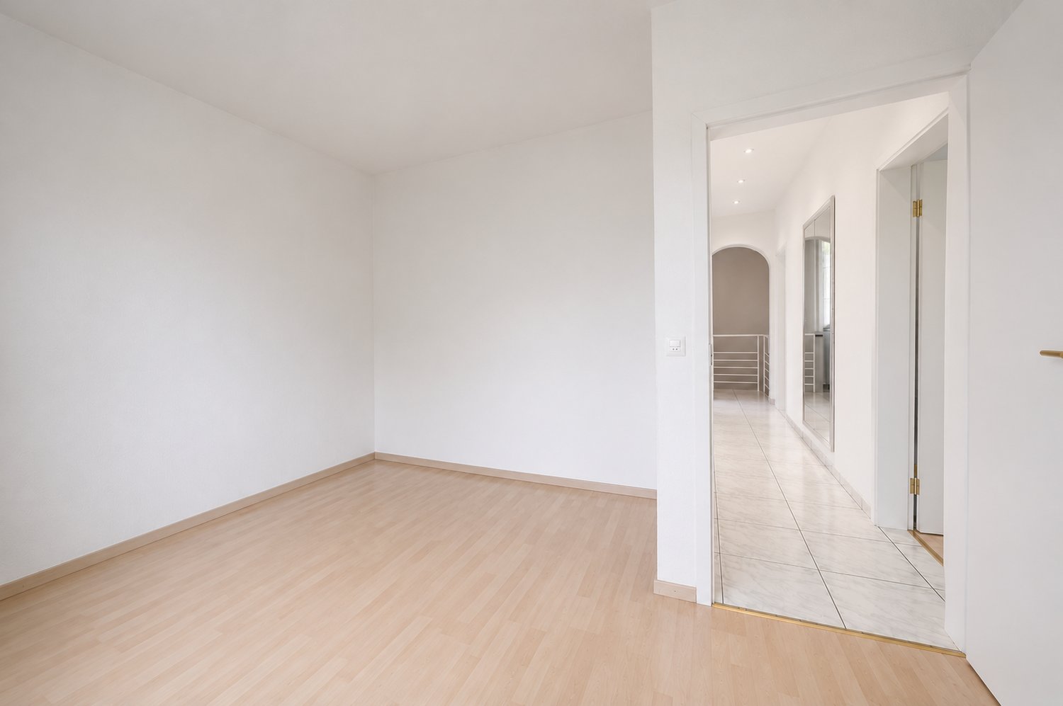 5 rooms single house