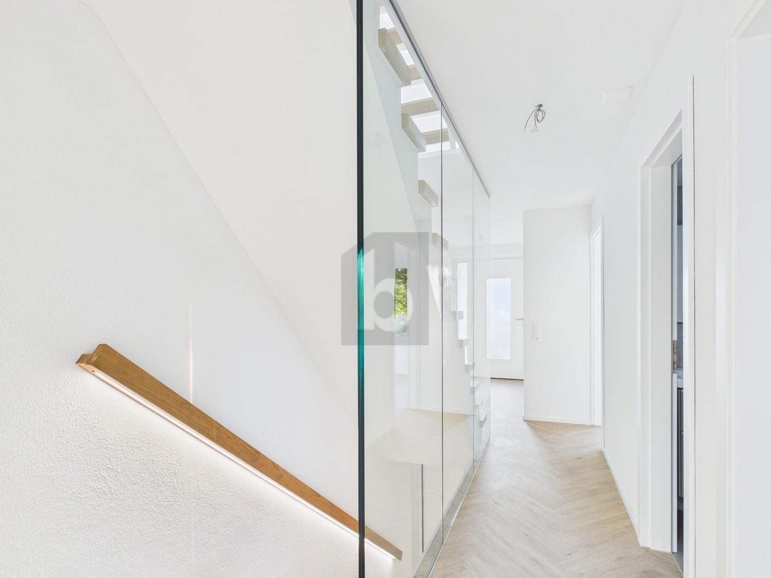 5 ½ rooms row house, photo 3 of 4