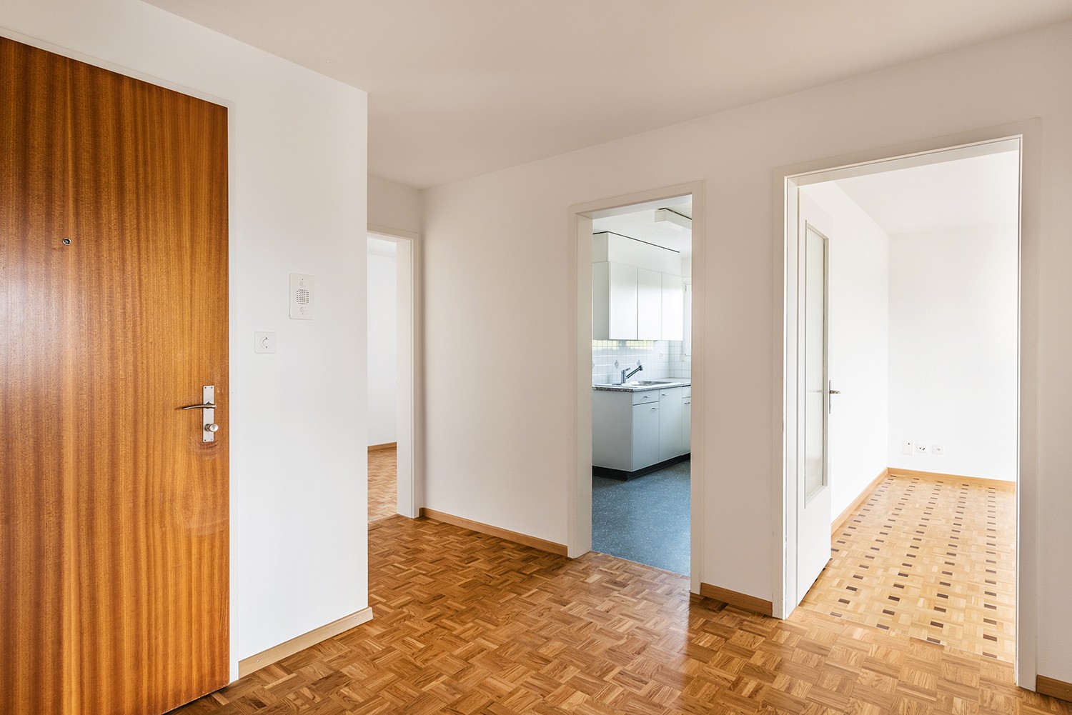 4 rooms apartment, photo 7 of 10