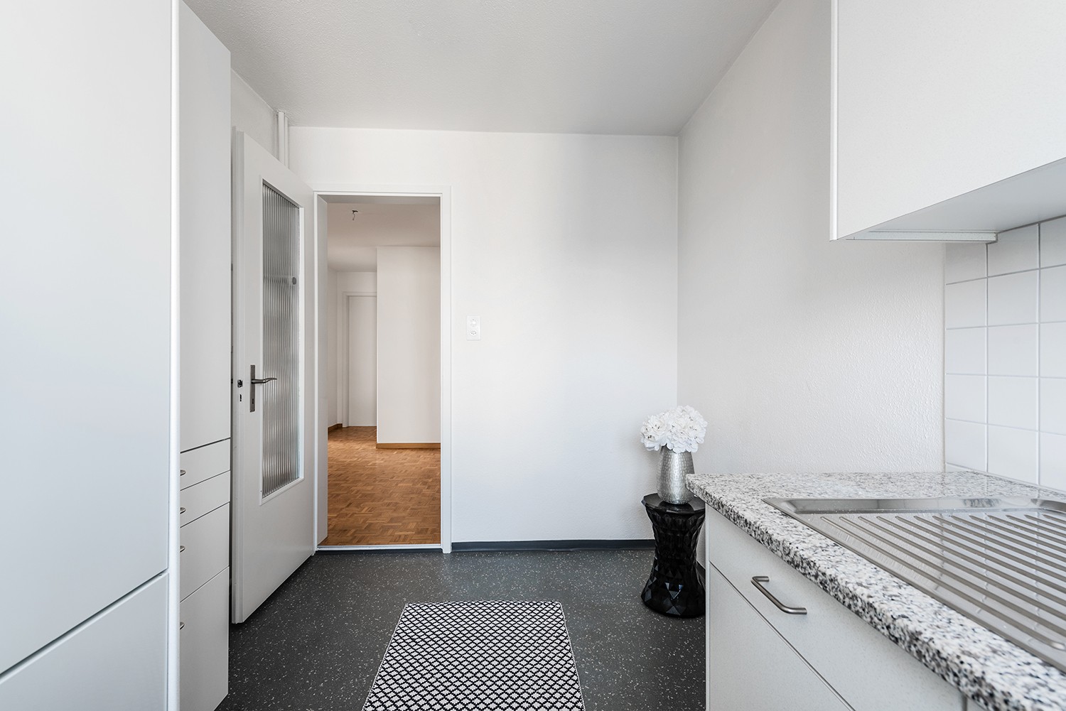 4 rooms apartment, photo 5 of 10