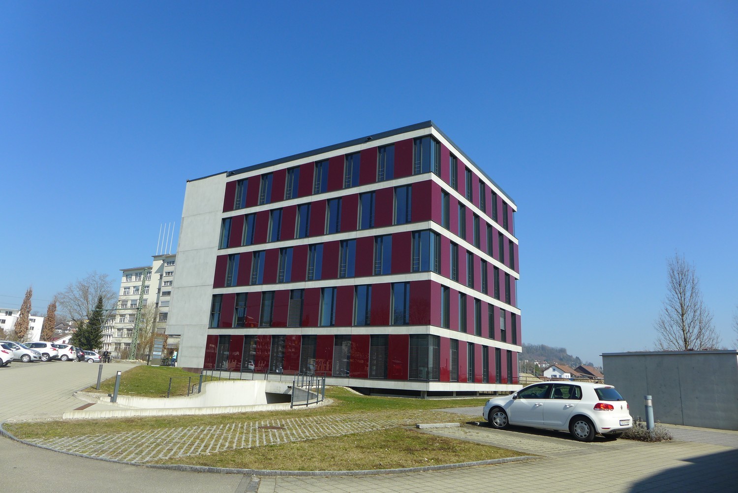 132m² office, photo 1 of 6