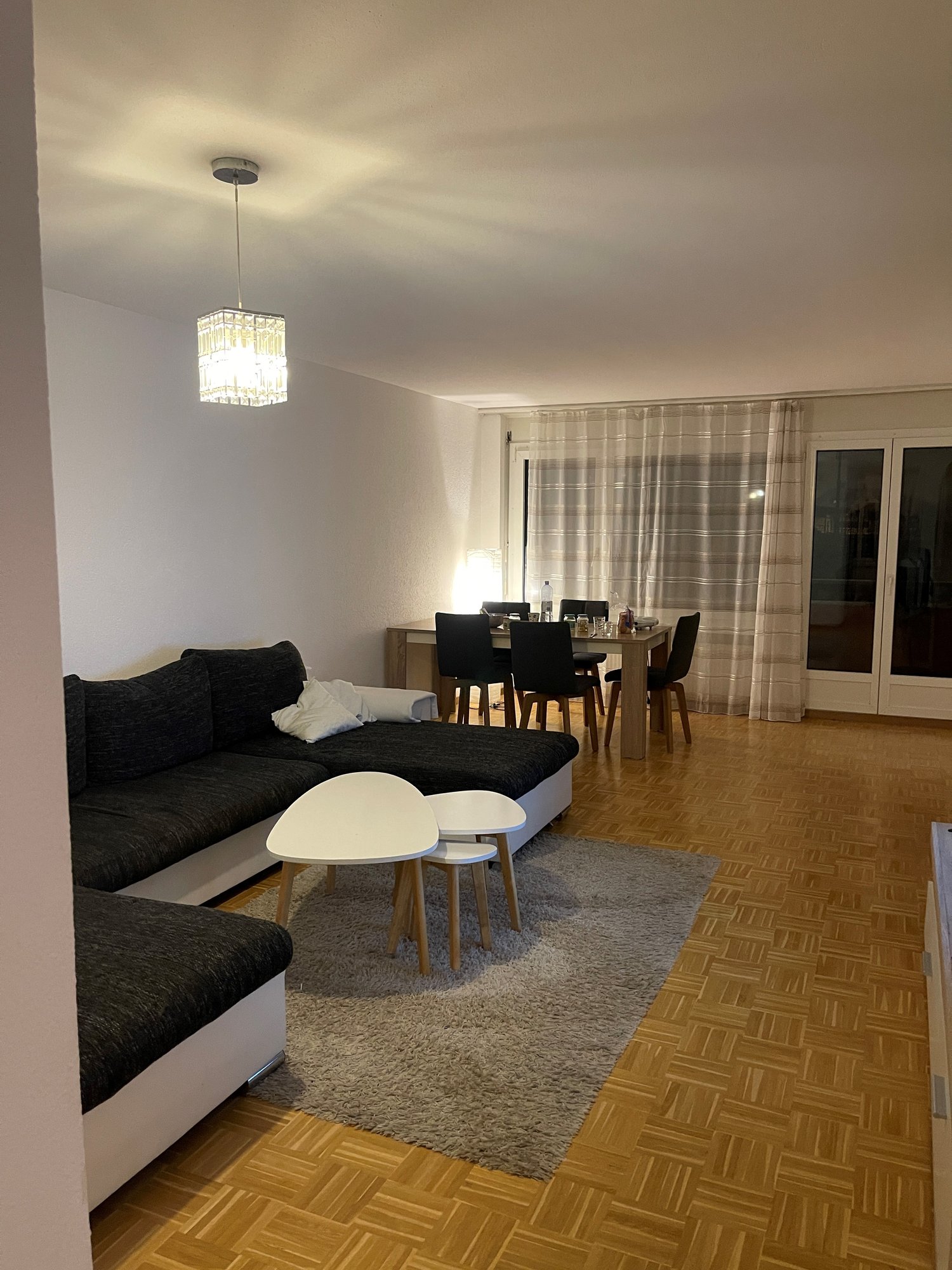 Geräumige renovierte 3,5-Zimmer-Wohnung mit Balkon & Lift – im sehr beliebten Gurzelen-Quartier in Biel