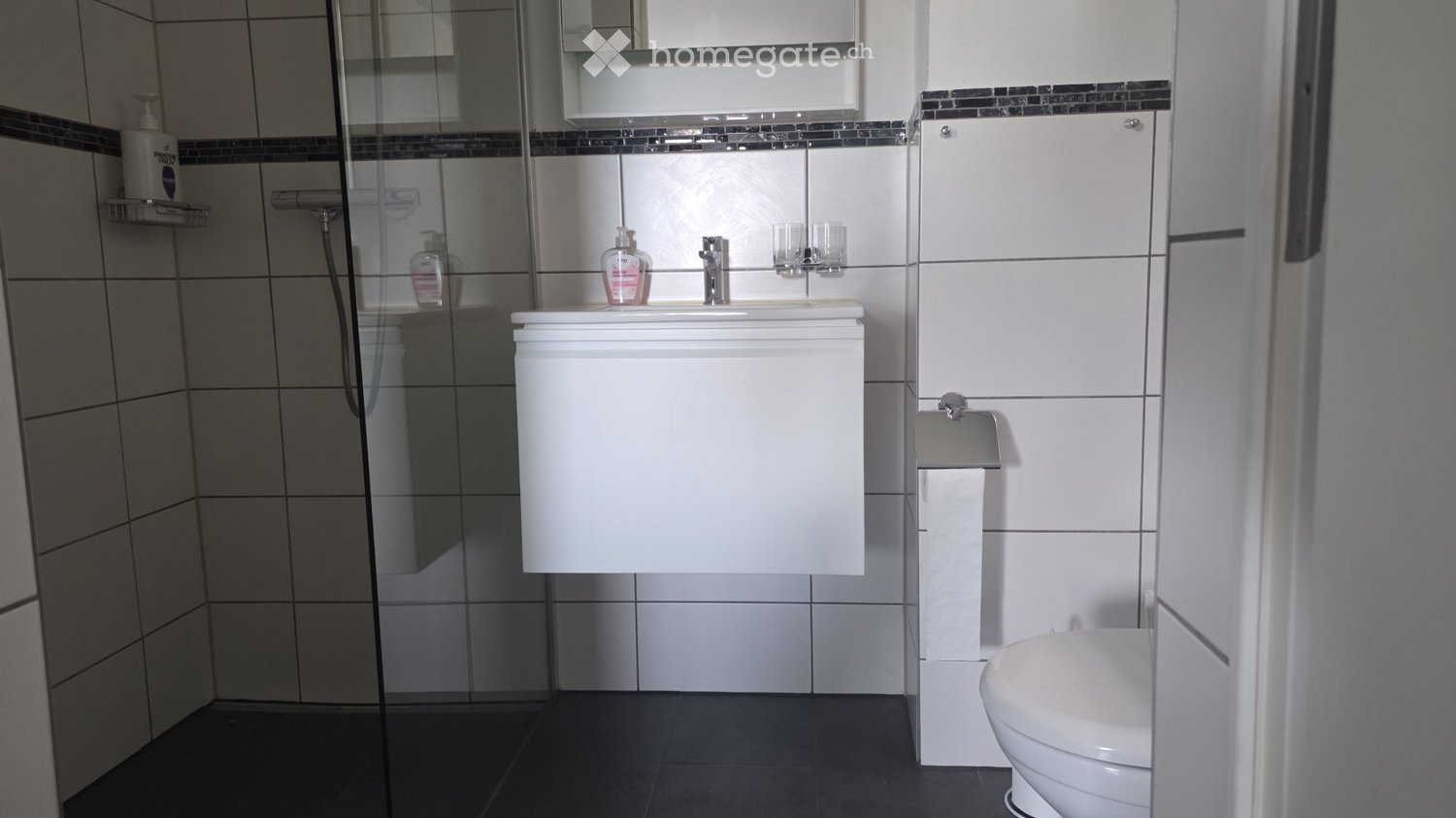 1 room single room