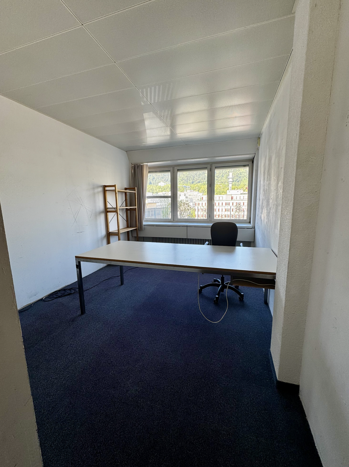 Office, photo 2 of 3