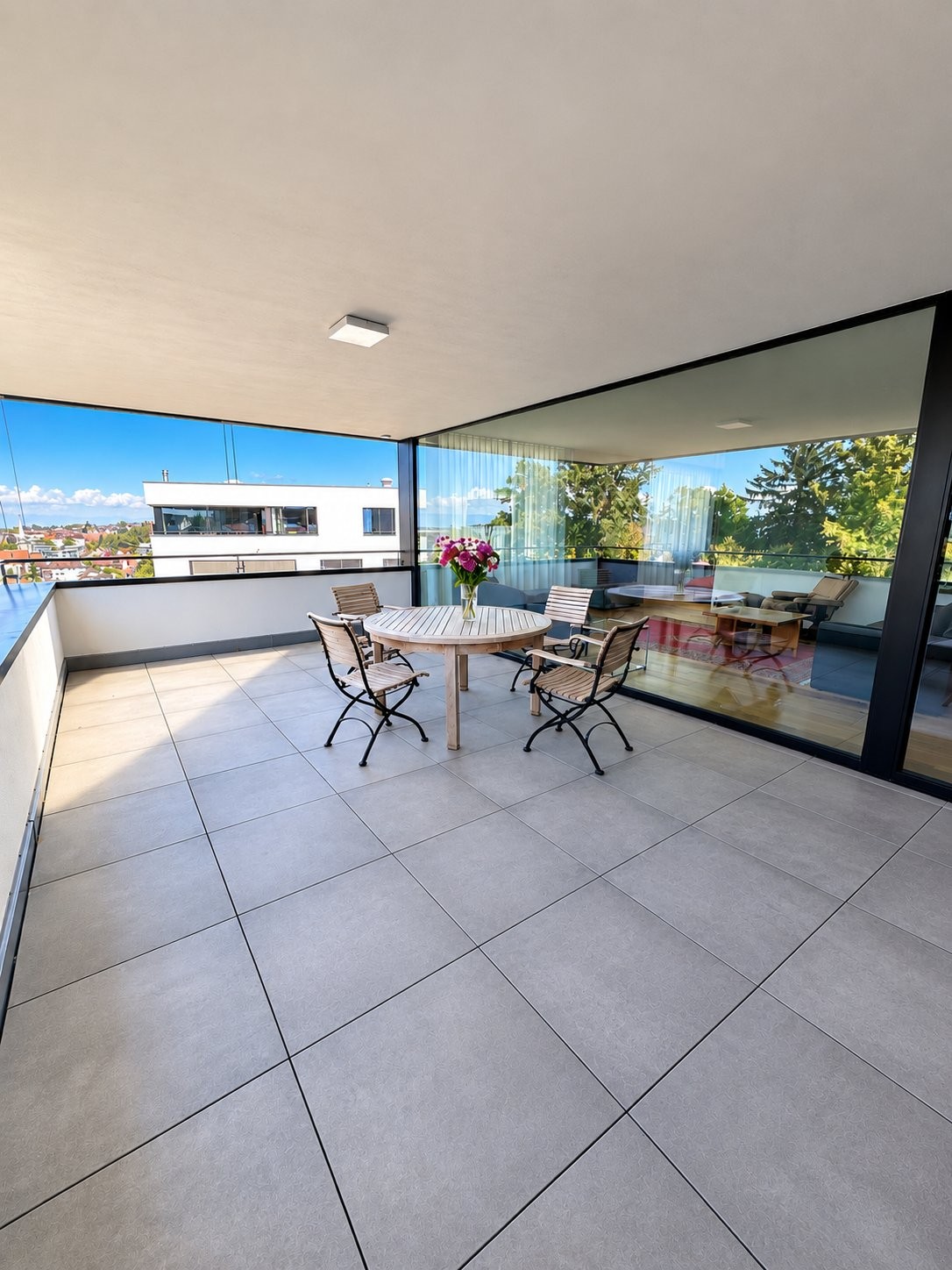 5 ½ rooms apartment