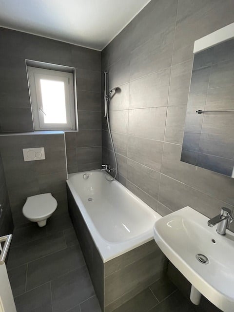 4 rooms apartment, photo 8 of 8