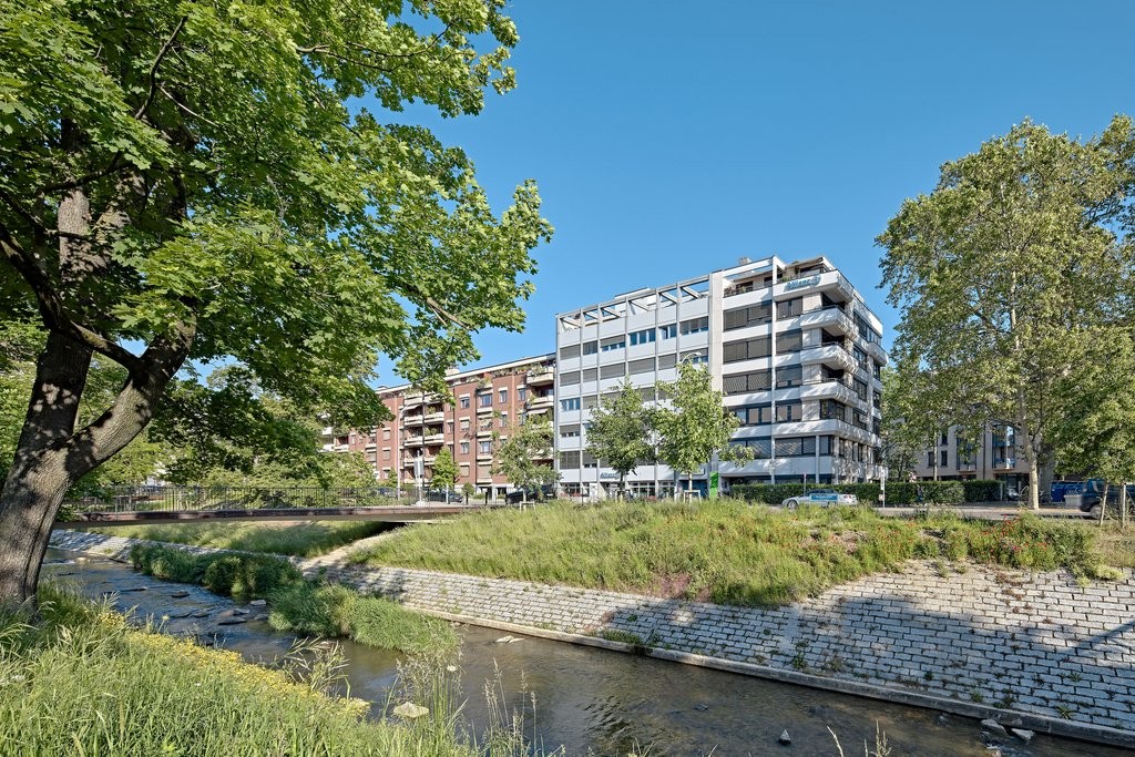 95m² bureau