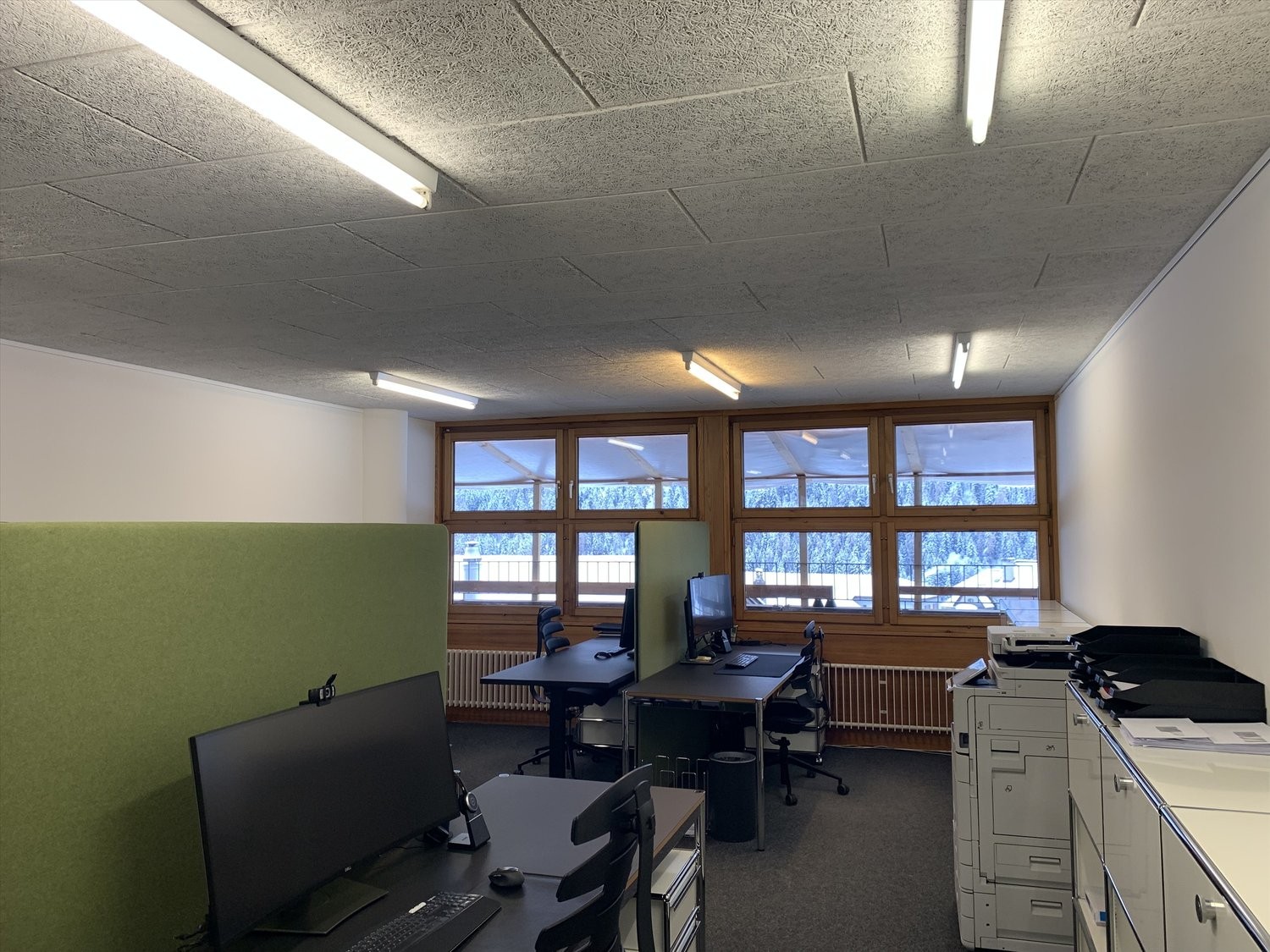 60m² bureau