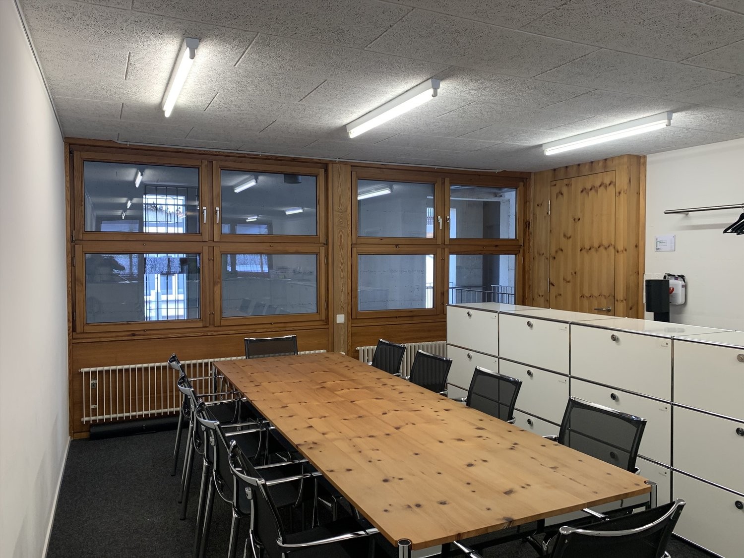 60m² bureau