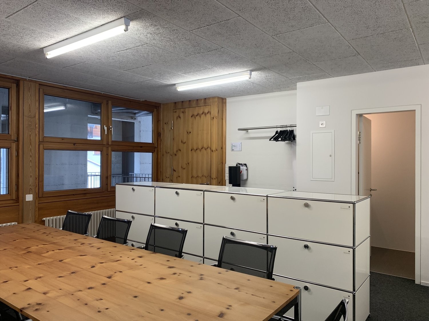 60m² bureau
