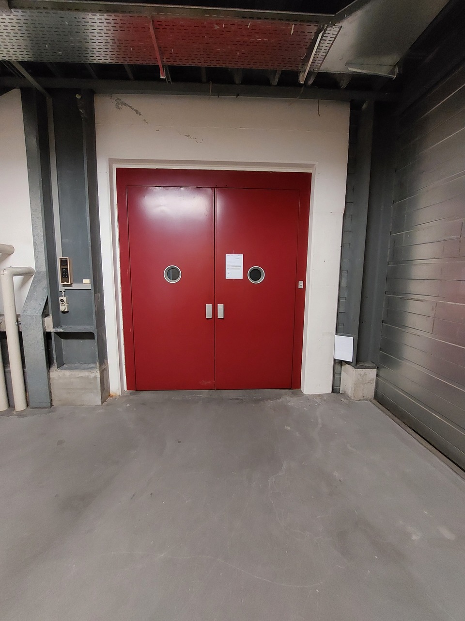 190m² commerciale