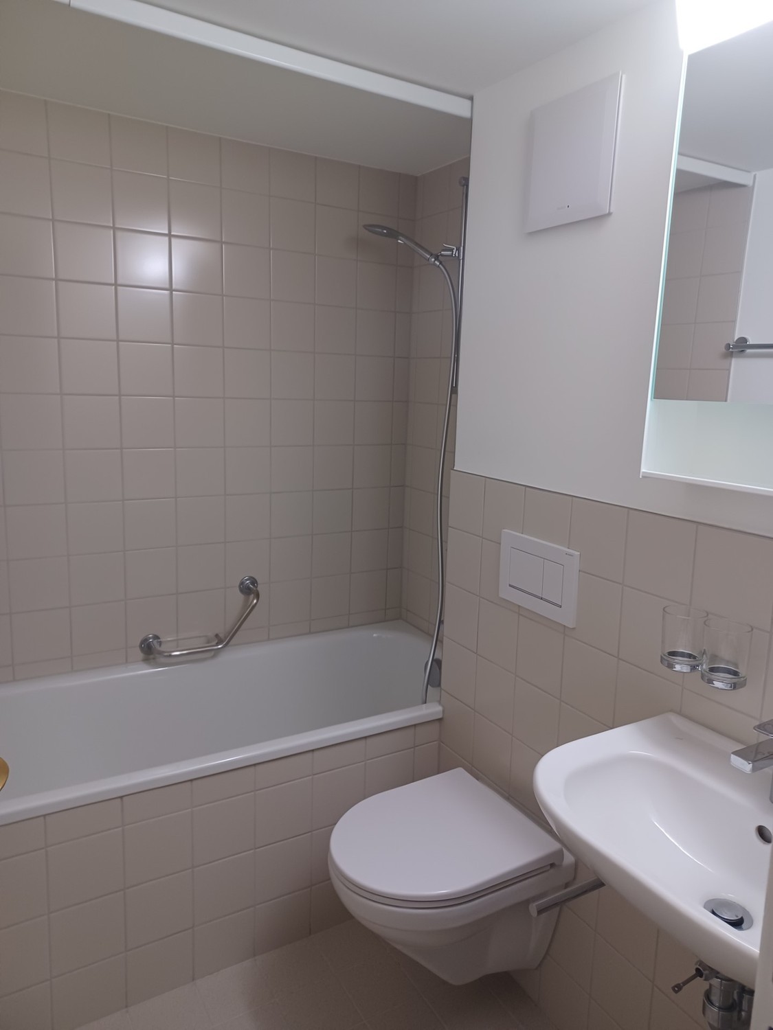 1 room apartment, photo 3 of 5