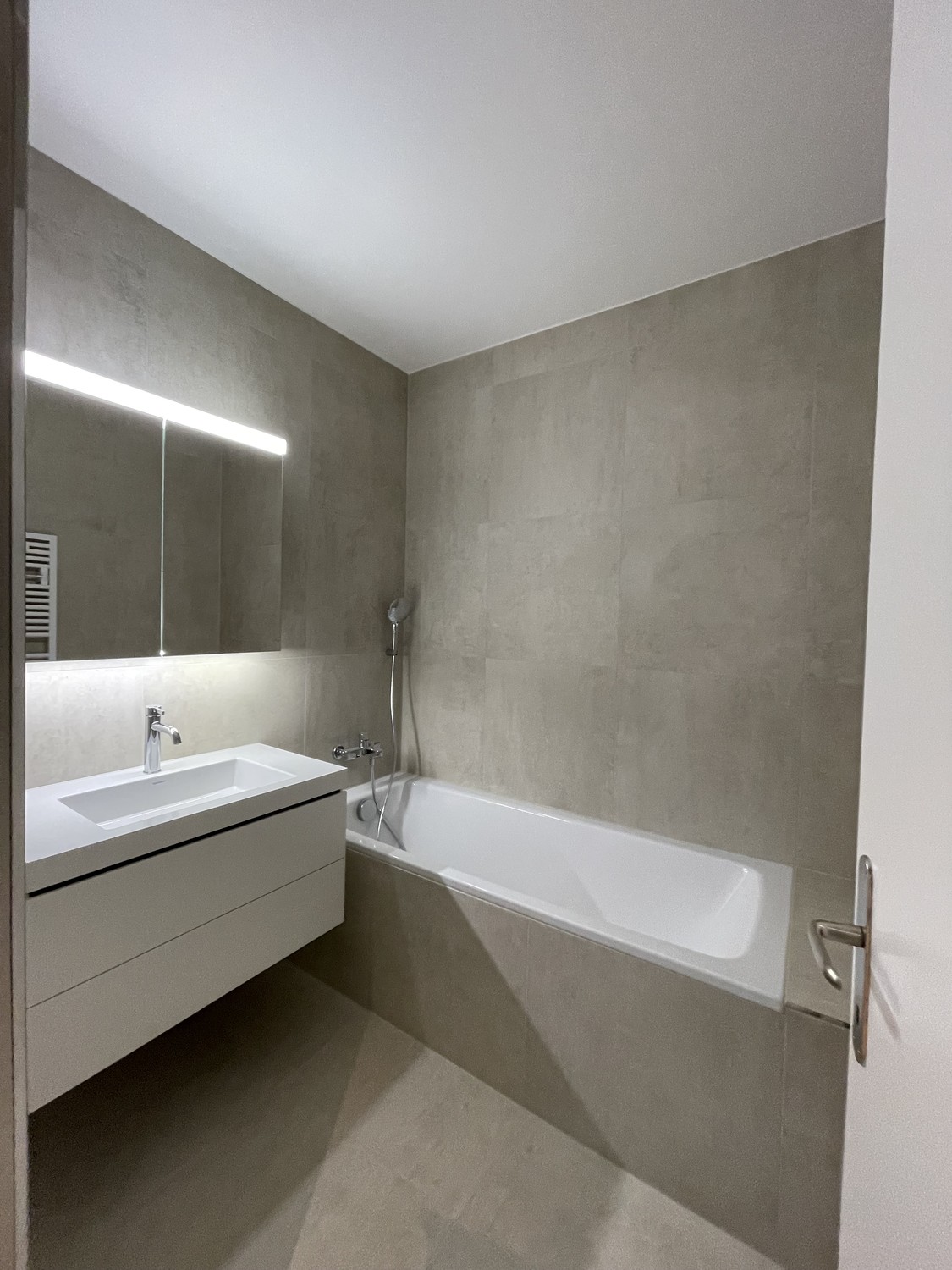 3 rooms apartment