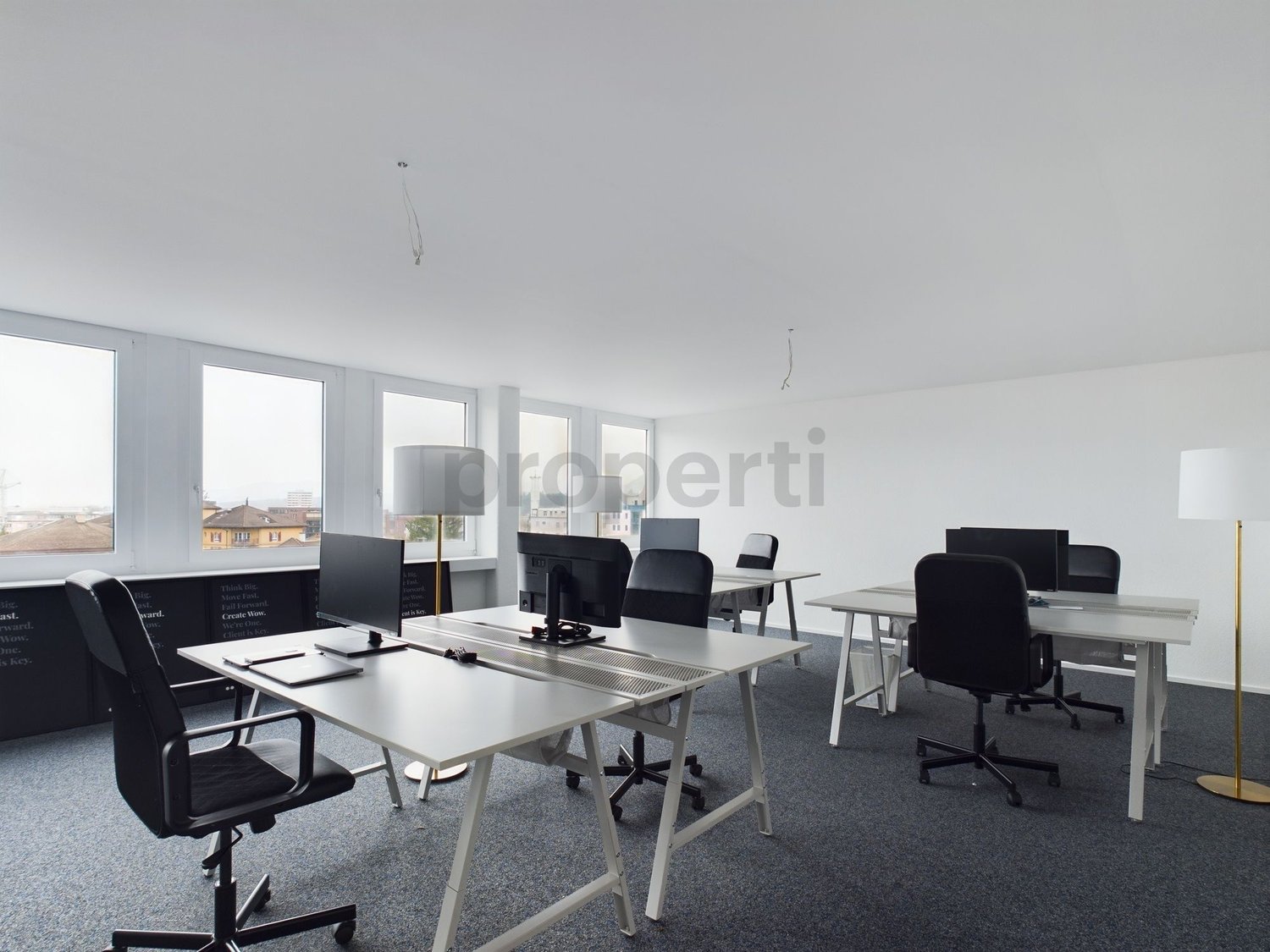 35m² office